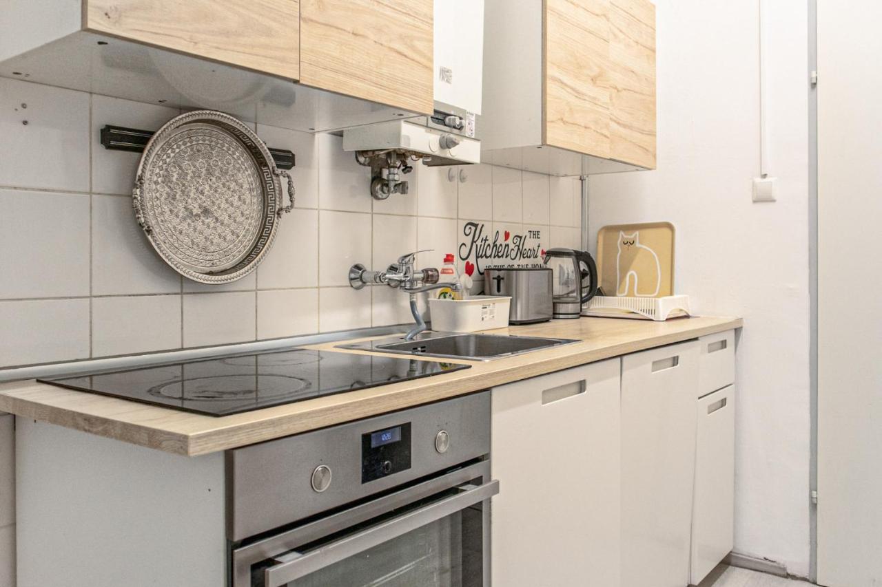 Joyful 2Br Shared Apt Near Millenium Tower & Danube River ウィーン エクステリア 写真