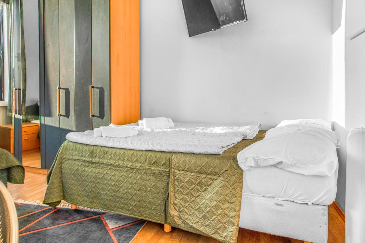 Joyful 2Br Shared Apt Near Millenium Tower & Danube River ウィーン エクステリア 写真