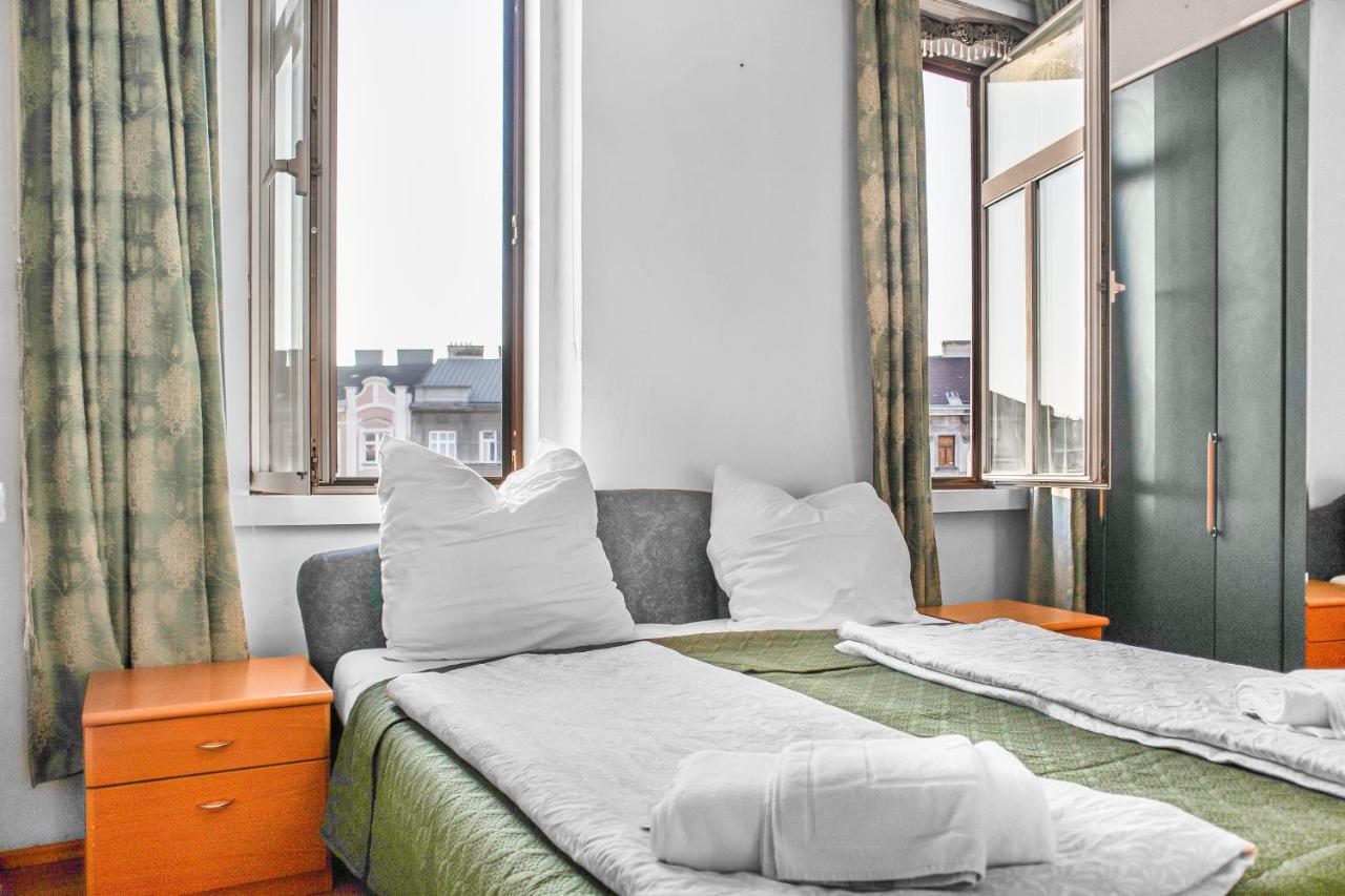 Joyful 2Br Shared Apt Near Millenium Tower & Danube River ウィーン エクステリア 写真