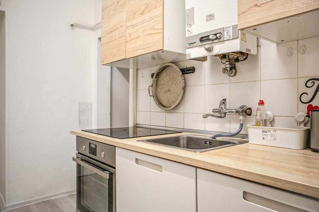 Joyful 2Br Shared Apt Near Millenium Tower & Danube River ウィーン エクステリア 写真